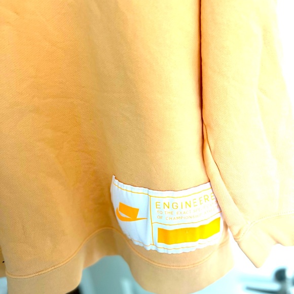 Nike Women’s Engineered Champions Crew Sweatshirt, Oversized, Creamsicle, Small - Picture 4 of 5